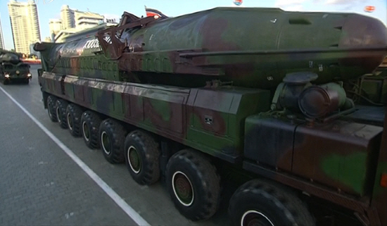 북한, 탄두가 개량된 KN-08 공개