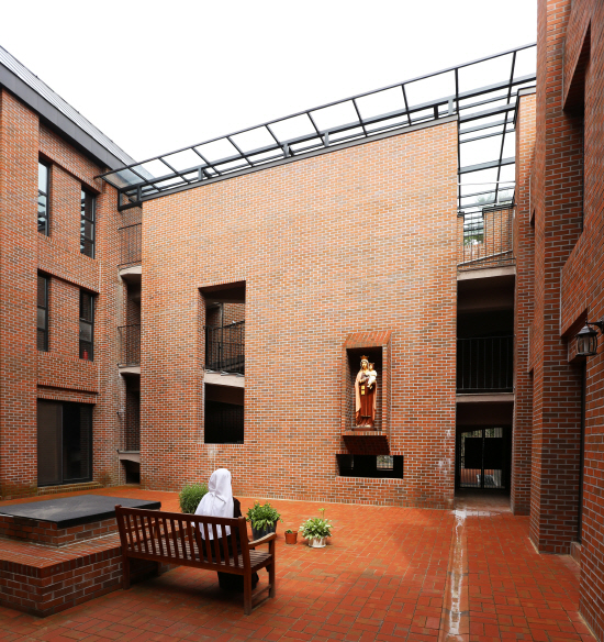 09 성모의 뜰[주경]